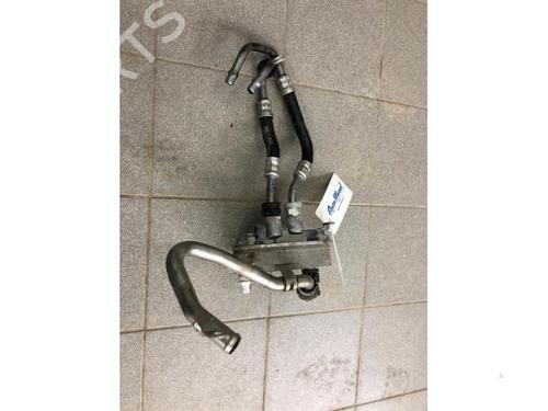 Used Oil radiator MERCEDES-BENZ VITO Van (W447) 114 CDI (447.601, 447.603, 447.605) (136 hp) 17741264