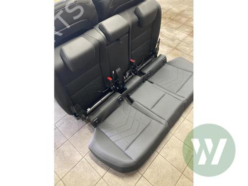 Seats set BMW X1 (U11) xDrive 30e Plug-in-Hybrid | BP39915187C78 - Image 8