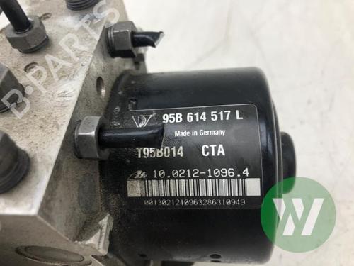 ABS pump PORSCHE MACAN (95B) 3.0 S Diesel | BP37034651M43 - Image 3