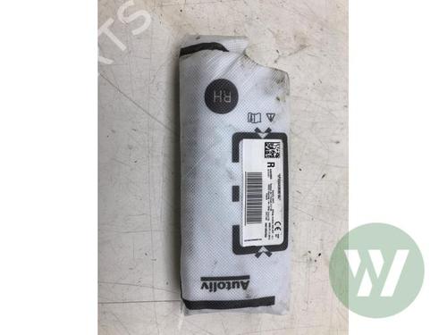 Used Other Other OPEL CORSA F (P2JO) 1.2 (68) (101 hp) 32853427 32853427