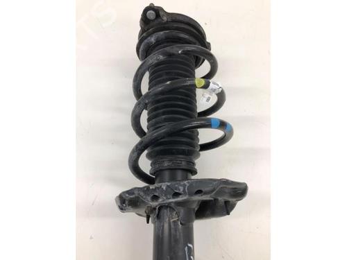 Right front shock absorber KIA SPORTAGE IV (QL, QLE) 1.6 GDI | BP29864110M17