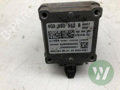 Used Camera Camera PORSCHE TAYCAN Cross Turismo (Y1B) 4S Performance Battery Plus (Y1BDB1) (571 hp) 39916156 39916156