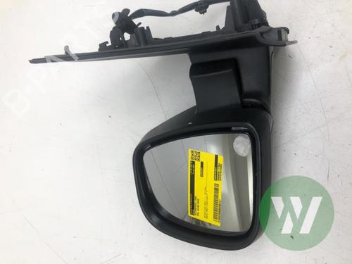 Used Left mirror Left mirror OPEL VIVARO C Van (K0) 2.0 (144 hp) 33721252 33721252