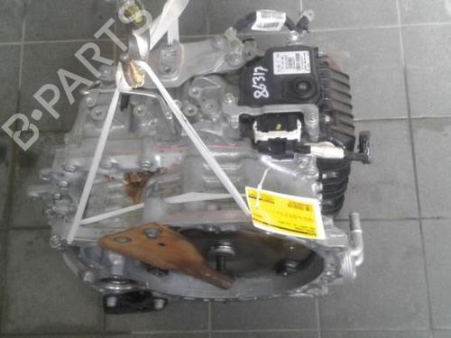 Versnellingsbak automaat OPEL CORSA F (P2JO) 1.2 (68) (131 hp) 10054033