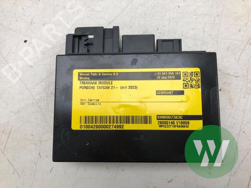 Used Electronic module Electronic module PORSCHE TAYCAN Cross Turismo (Y1B) 4S Performance Battery Plus (Y1BDB1) (571 hp) 39916047 39916047