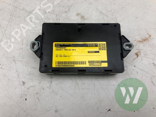 Scatola fusibili JAGUAR F-PACE (X761) 2.0 Ti4 AWD (300 hp) 32151772