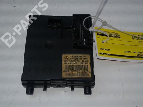 Used Electronic module MERCEDES-BENZ C-CLASS Coupe (C205) C 220 d (205.304) (170 hp) 8247300