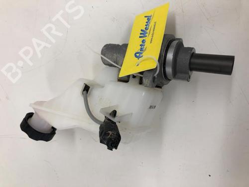 Used Brake master cylinder KIA SPORTAGE IV (QL, QLE) 1.6 GDI (132 hp) 29987348