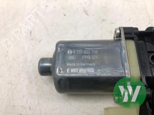 Right front window motor PORSCHE MACAN (95B) 3.0 S Diesel | BP37028430E20 - Image 5