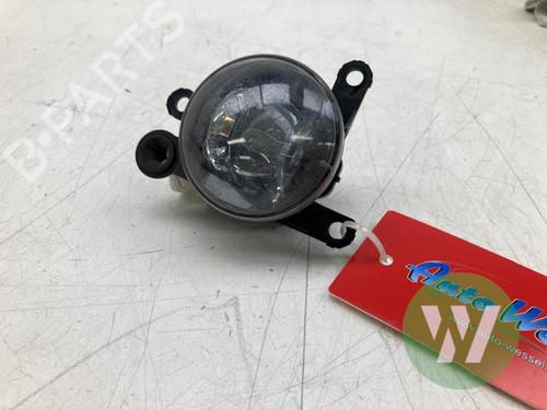 Used Left front fog light Left front fog light OPEL MOKKA 1.2 (76) (131 hp) 33437552 33437552