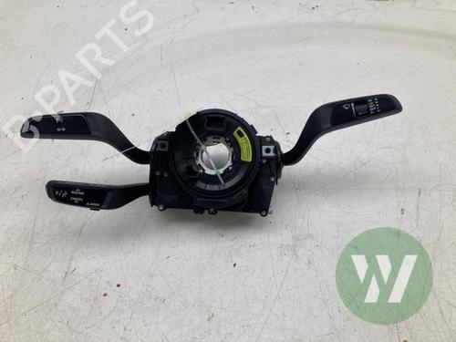 Used Switch Switch PORSCHE TAYCAN (Y1A) 4S Performance Battery Plus (Y1ADB1) (571 hp) 39914831 39914831
