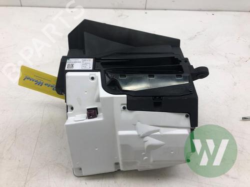 Used Display monitor Display monitor BMW 3 (G20, G80, G28) 320 i (184 hp) 33560315 33560315