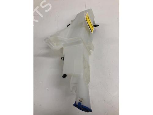 Used Windscreen washer tank KIA SPORTAGE IV (QL, QLE) 1.6 GDI (132 hp) 29987304