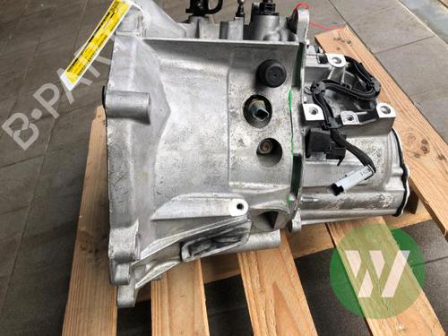 Gearbox OPEL CORSA F (P2JO) 1.2 (68) | BP38264584M3 - Image 2