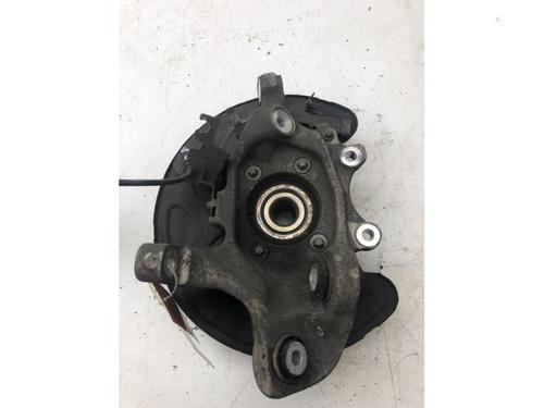 Right rear steering knuckle MERCEDES-BENZ C-CLASS T-Model (S205) C 220 d (205.214) (194 hp) 14906095