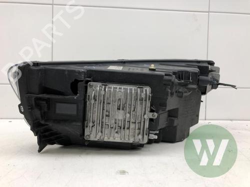 Right headlight VOLVO XC40 (536) T3 | BP38601338C29  - Image 8