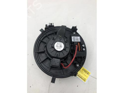 Heater blower motor AUDI A3 Sportback (8VA, 8VF) 1.6 TDI | BP20711306M62 