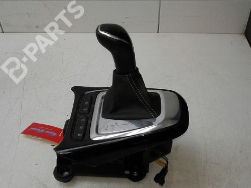 Used Gear lever OPEL CROSSLAND X / CROSSLAND (P17, P2QO) 1.2 (75) (110 hp) 9100719