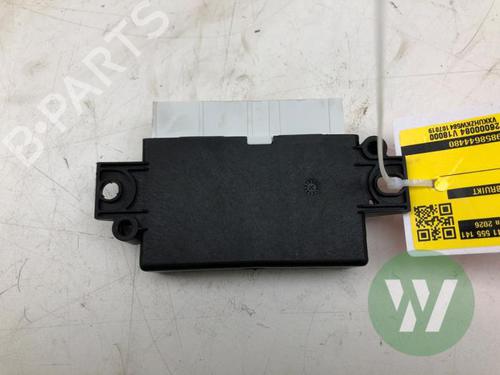 Used Electronic module Electronic module OPEL CORSA F (P2JO) Corsa-e (156 hp) 39915135 39915135