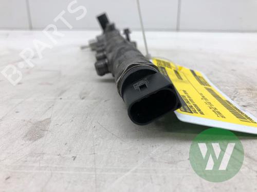 Used Injection rail Injection rail MERCEDES-BENZ VITO Van (W447) 114 CDI (447.601, 447.603, 447.605) (136 hp) 36362510 36362510