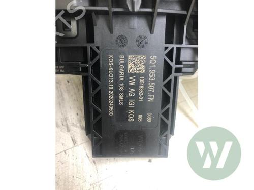 Switch SKODA OCTAVIA IV Combi (NX5, PV5) 1.5 TSi | BP38442427I30 - Image 3