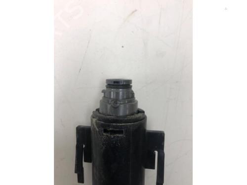 Used Washer pump BMW X3 (F25) xDrive 20 i (184 hp) 22628508