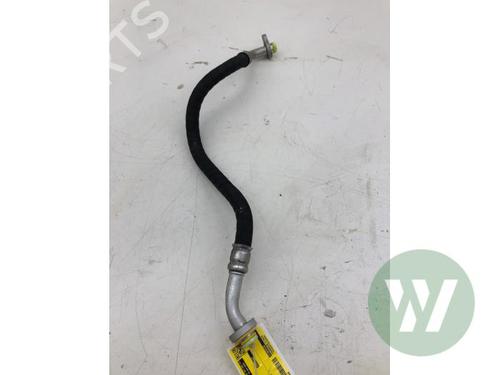 Tuyau de climatisation VOLVO XC90 II (256) T6 AWD (320 hp) 33189405