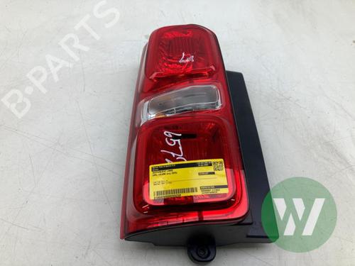 Fanale posteriore sinistro OPEL VIVARO C Van (K0) 2.0 (144 hp) 32195538