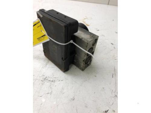 ABS Bremseaggregat MERCEDES-BENZ C-CLASS (W203) C 220 CDI (203.006, 203.008) (143 hp) 16649768