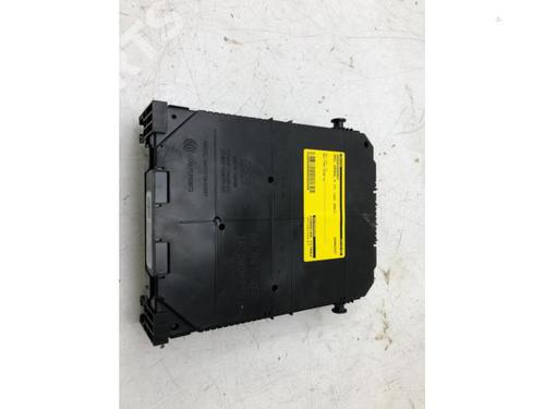 Used Fuse box OPEL CROSSLAND X / CROSSLAND (P17, P2QO) 1.2 (75) (131 hp) 11137783
