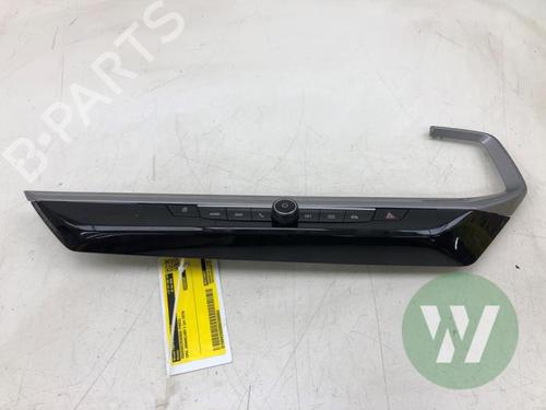 Used Switch OPEL GRANDLAND / GRANDLAND X (A18, P1UO) 1.2 (75) (131 hp) 32632375