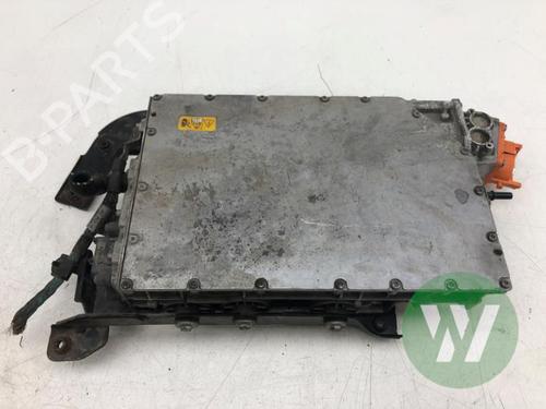 Andre LAND ROVER RANGE ROVER VELAR (L560) 2.0 P400 Hybrid 4x4 | BP38114477O1 - Image 4