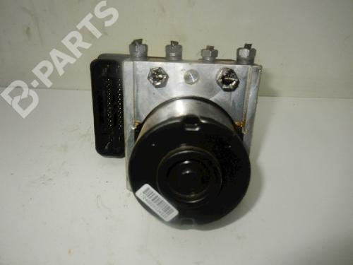 Used ABS pump RENAULT TWINGO II (CN0_) 1.2 16V (CN04, CN0B) (75 hp) 6688608