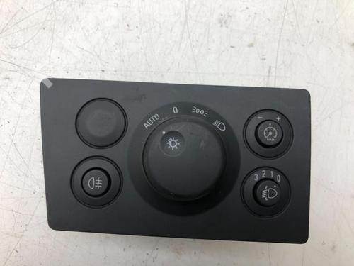 Used Headlight switch OPEL ZAFIRA / ZAFIRA FAMILY B (A05) 1.7 CDTI (M75) (110 hp) 11429123