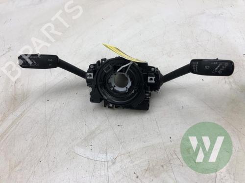 Used Switch Switch SKODA OCTAVIA IV Combi (NX5, PV5) 1.5 TSi (150 hp) 40181749 40181749