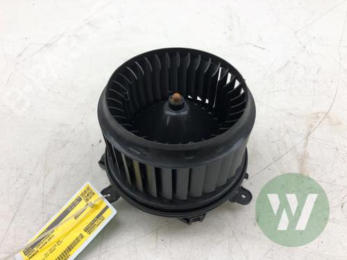 Used Heater blower motor Heater blower motor PORSCHE TAYCAN (Y1A) 4S Performance Battery Plus (Y1ADB1) (571 hp) 39914862 39914862