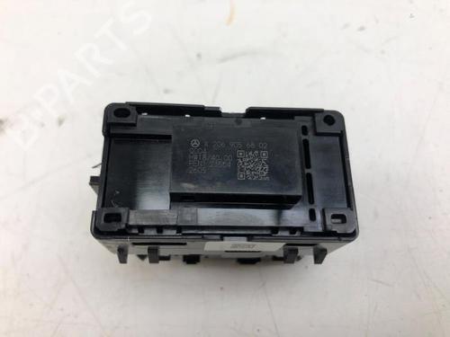 Switch MERCEDES-BENZ C-CLASS (W206) C 300 e (206.054) | BP39913651I30 - Image 2