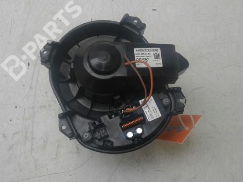 Used Heater blower motor MERCEDES-BENZ CLA Coupe (C117) CLA 200 (117.343) (156 hp) 6792949