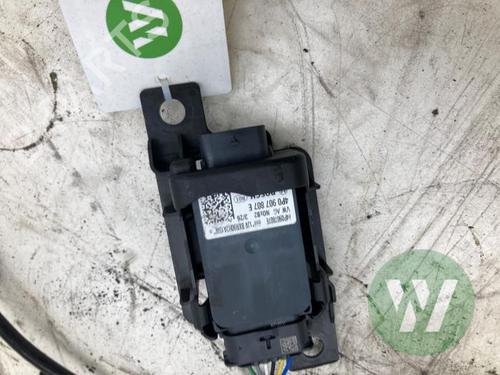 Electronic sensor AUDI A5 Avant (FU5) 2.0 TDI | BP40197457M84 - Image 2