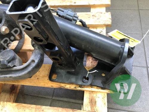 tow-ballmechanism-land-rover-range-rover-velar-l560-2017-38079673 main image