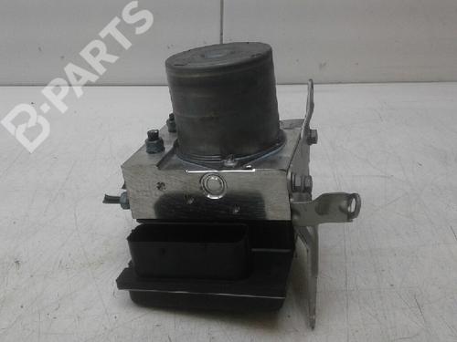Used ABS pump BMW X1 (E84) xDrive 18 d (143 hp) 4778094
