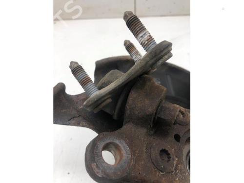 Left front steering knuckle AUDI Q3 (8UB, 8UG) 2.0 TFSI quattro | BP22384838M25 