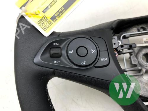 Volante OPEL CORSA F (P2JO) 1.2 (68) (101 hp) 31370862