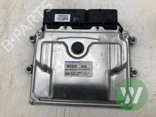 Centralina motore KIA STONIC (YB) 1.0 T-GDi (101 hp) 32201243