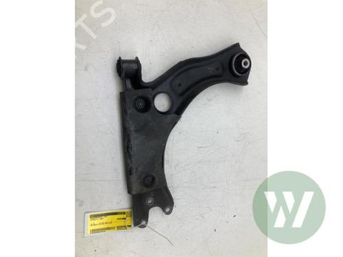 Używane Wspornik / Uchwyt Wspornik / Uchwyt VW POLO VI (AW1, BZ1, AE1) 1.0 TSI (110 hp) 36393742 36393742