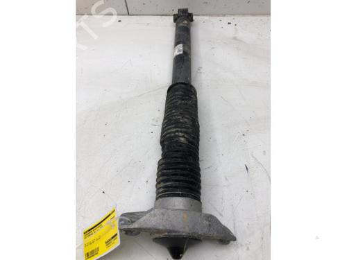 Used Right rear shock absorber KIA SPORTAGE IV (QL, QLE) 1.6 CRDi Eco-Dynamics+ (116 hp) 23243357