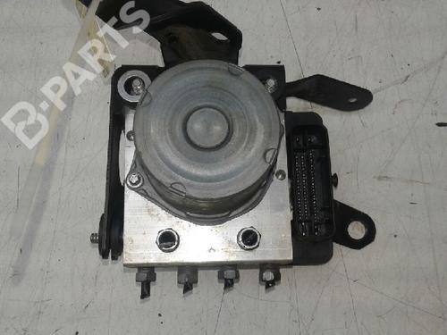 Used ABS pump RENAULT KANGOO / GRAND KANGOO II (KW0/1_) 1.2 TCe 115 (KW02, KW14) (115 hp) 4779537