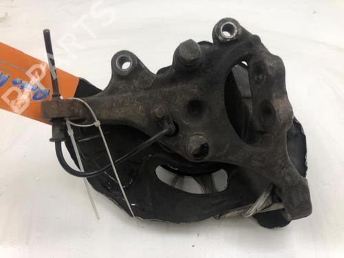 Right front steering knuckle MERCEDES-BENZ C-CLASS (W203) C 270 CDI (203.016) | BP18106715M26 