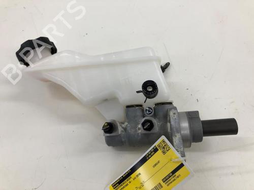 Hovedbremsecylinder KIA SPORTAGE IV (QL, QLE) 1.6 GDI (132 hp) 31318906