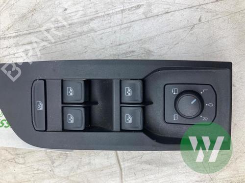 Used Switch Switch SKODA OCTAVIA IV Combi (NX5, PV5) 1.5 TSi (150 hp) 40197489 40197489